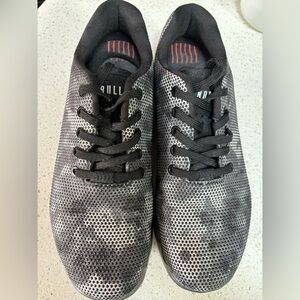 NOBULL SHADOW TIE-DYE TRAINER M 8 W 9.5